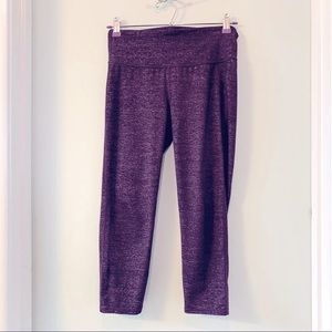 Athleta purple crop leggings sz Small